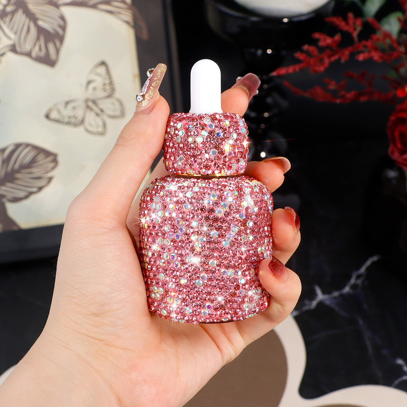 軽贅沢トラベルエッセンス エッセンシャルオイルスキンケア製品 - Luxury Skincare Bottles のレビューと価格